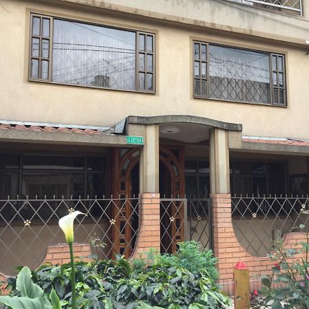 Casa Familiar Apartment Bogotá Exterior foto